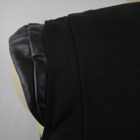 Disney Maleficent Hot Topic Corset Top Goth M NWT Limited Collab - Picture 8 of 16